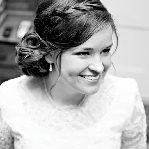 Christian, wife, mom, crafter, reader