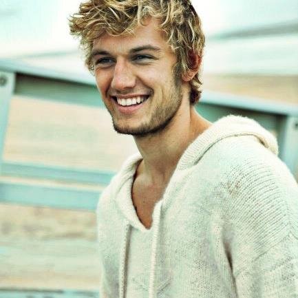 TyTheHunter's profile picture. I want the night sky forever. (Kate Argent's Son)