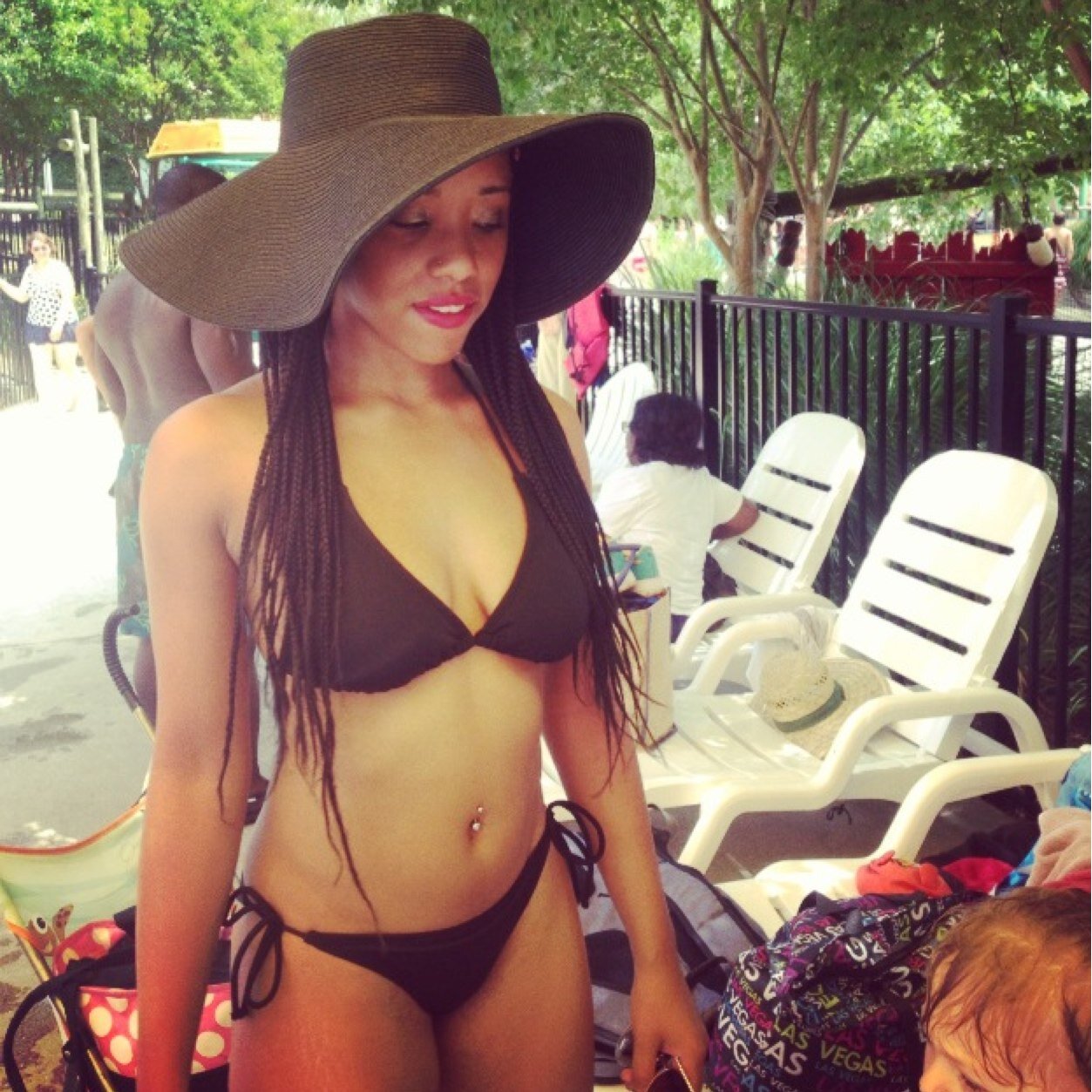 IG: Chell_melrose_14