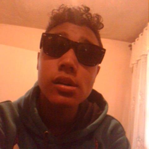 Prazeer Bruno,15, Libriano, Beatles , lennon/mccartney. Tranquilo porém bravo haha
  ;D