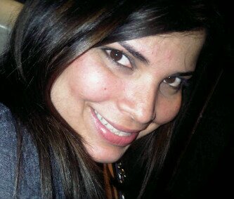 Adoradora incansable emprendedora! Amiga! esposa del mejor hombre q Dios me pudo dar :) y con una bebita a bordo!