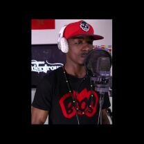 Rapper | Fts met Darryl, Migiboss, KaliBwoy, LijpeMocro, Salah Edin, Matarr, Kaascouse, Scarface, Dicecream e.a 
voor boekingen/info mail: alex@raw-diamond.com