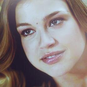 My name's Jessica Moore. An angel supposedly brought me back. I'm #Looking for Sam. [AU | #SPN | 18+ | Single and looking for #Sam]