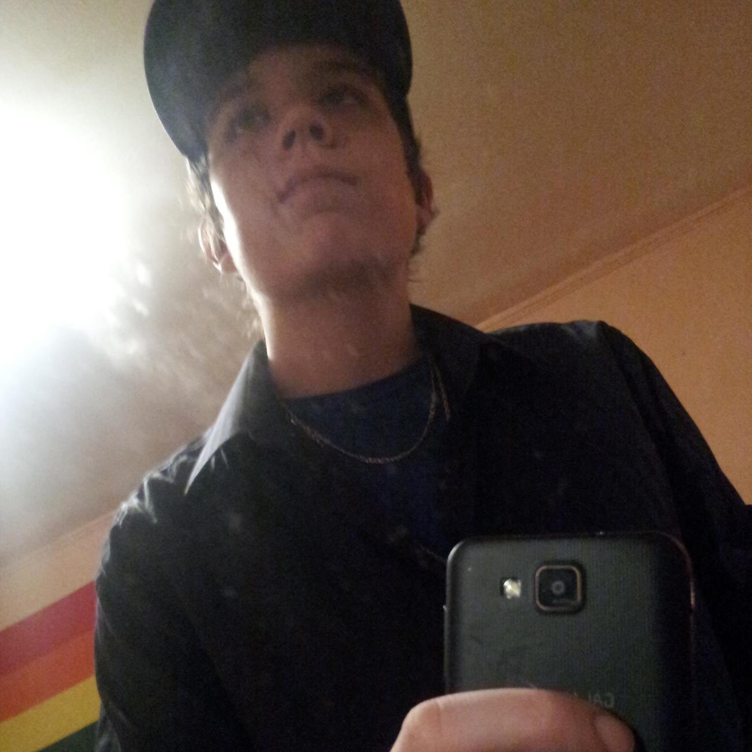 420hotpocket's profile picture. 