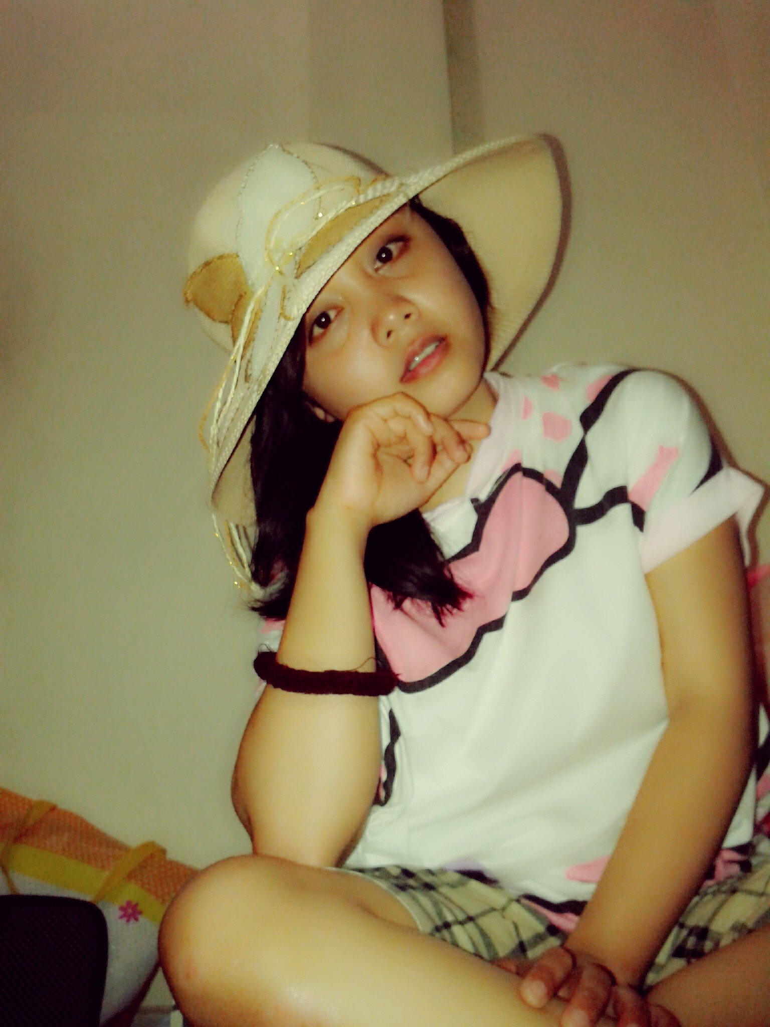 aiihyun's profile picture. Kesetiaan berarti ketulusan untuk menyimpan satu nama tetap dihati, Kemudian berjanji untuk tidak menghianati. .