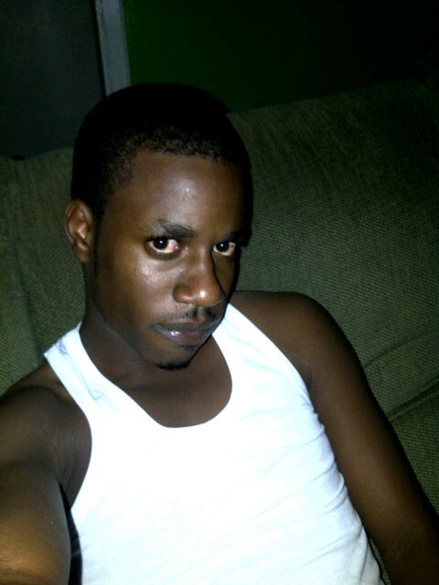LIVE,LOVE,LAUGH.Y.O.L.O..Goodlife me seh enjoy your selves,there is not one dull moment with me...