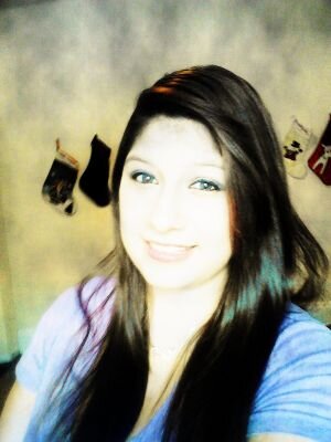 Hi, I'm Awkward :) Vine-Yezenia Maria Contreras