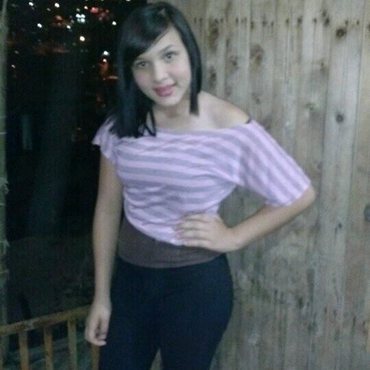 Soy Una chica Que Busca Amig@s, Soltera Y Muy Alegre :33