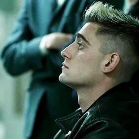 Just a country gentleman from Kentucky. New Mutant. X-Man. Avenger. I kinda have a lot of siblings. {FC: Michael Socha}
