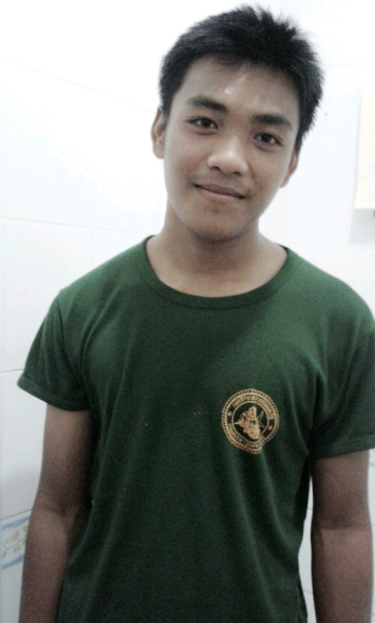 EDtyuii's profile picture. ขี้ไม่ถูกที่