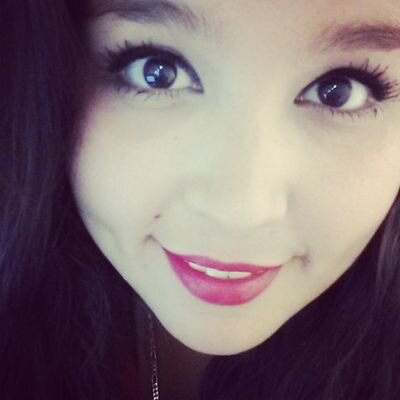 En la vida todos tenemos un secreto inconfesable, un arrepentimiento irreversible, un sueño inalcanzable y un amor inolvidable.
