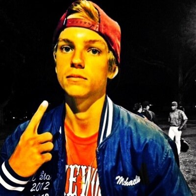 bobbiboi9's profile picture. Baseball
