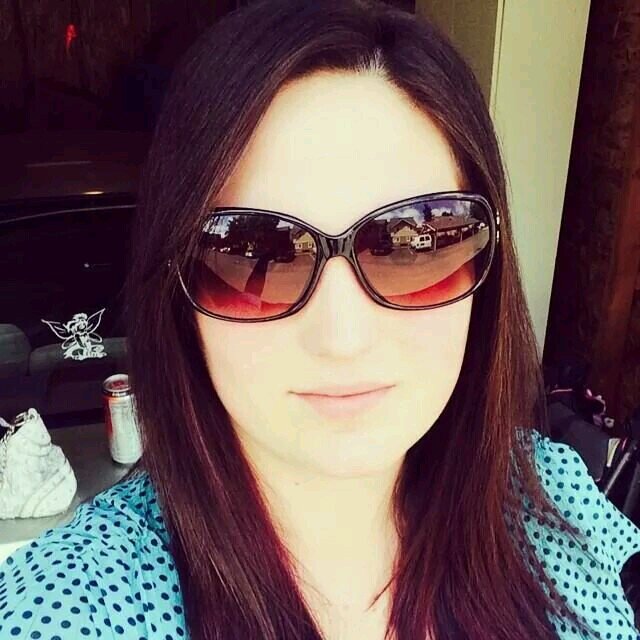 mom_connection's profile picture. 