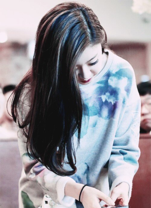 AU RP from CTOWNCLSD as Nicole Kim. 17 December, 1994. Alexander Kim's sist . 8th Floor, Room Number 60