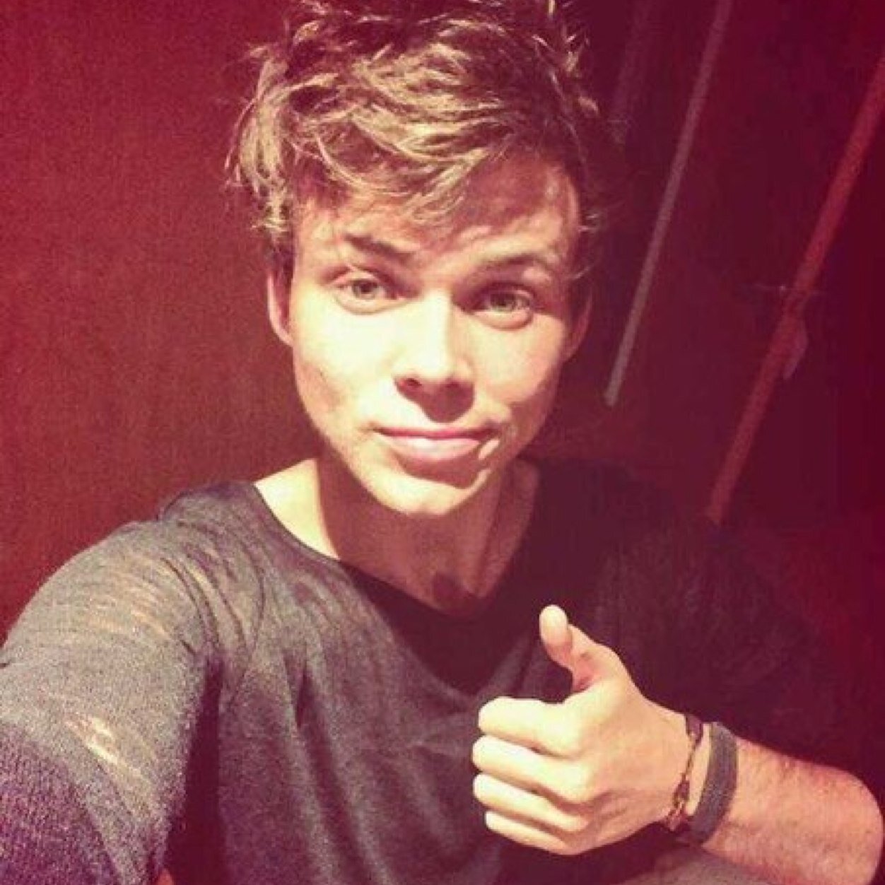 #directioner#5sosfam#larry#riri#blink-182#Horan#Hood Big love❤✌ My lovely girl @DashaBaker69696
My heart @butyourhot