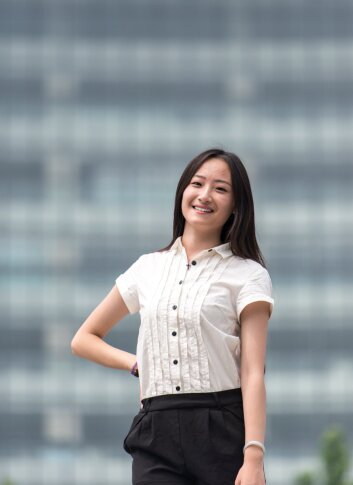 Executive of August Website Maker