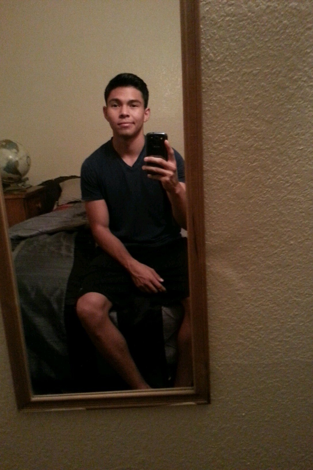 Hugo's the name AKA Juice :} I go to YHS, im a senior :D follow me nd ill follow you back... well maybe (: Cross Country nd Track is what i do ;D #EDM