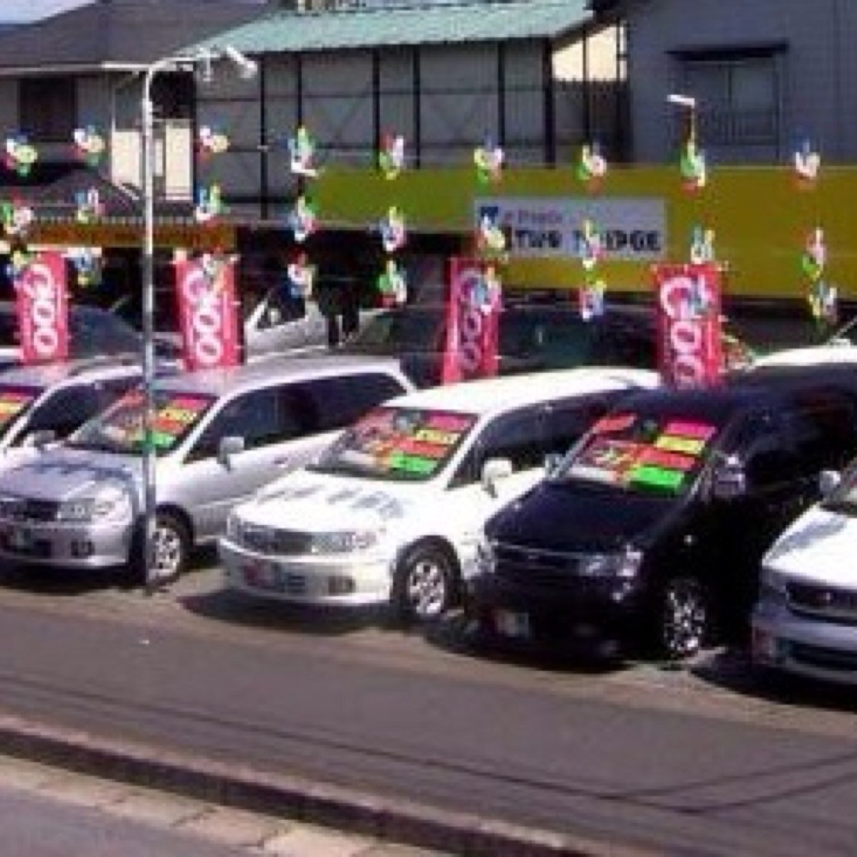 車・バイクをとにかく激安で販売しております！在庫は時期によって様々ですがその時期一押しの車体をTwitterにて更新して少しでも多くの皆様に見てもらえたらなと願っております。 自動車・二輪販売 CGCグループ代表