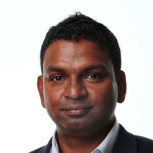 Principal Solutions Architect @AWS Startups. CTO of @Loopcycle. Specialist #AI, #DeepLearning and #Web3. #Technology #Entrepreneur.