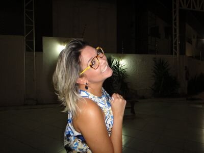 emanuellaveras's profile picture. Uma pessoa iluminada por Deus! administradora, casada, taurina, feliz, alegre, direta! quer ver? rsrs.