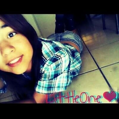 Lil_Vanityy13's profile picture. Bitch you ain't a queen that's all in your mind.