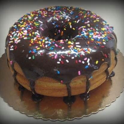 rasakan kelezatan donat yang super duper besar dengan ukuran 20cm