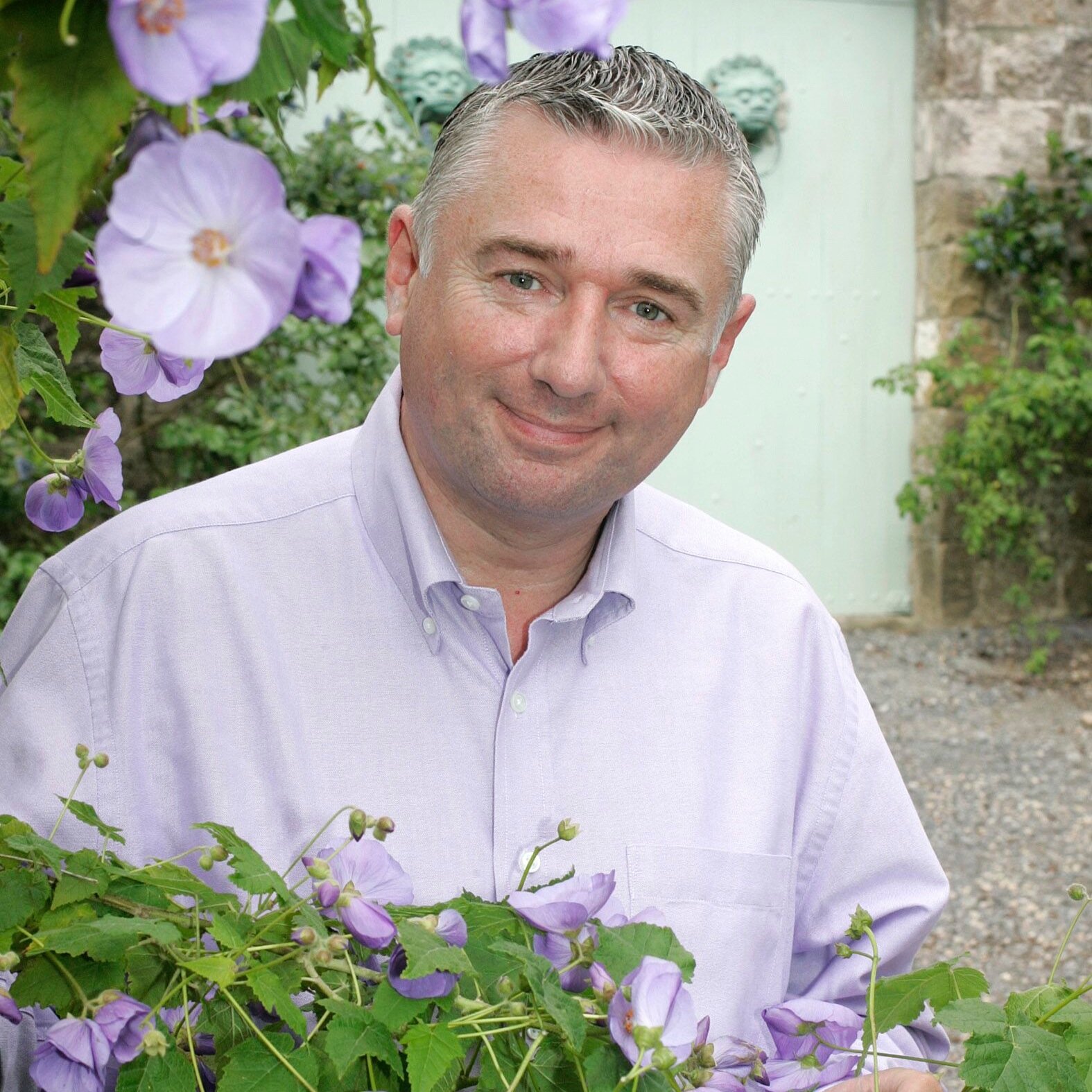 One of Irelands most popular and acclaimed gardeners Known to a wide Television + Radio audiences. Books include Clondeglass + Roses. Lectures + Travels.