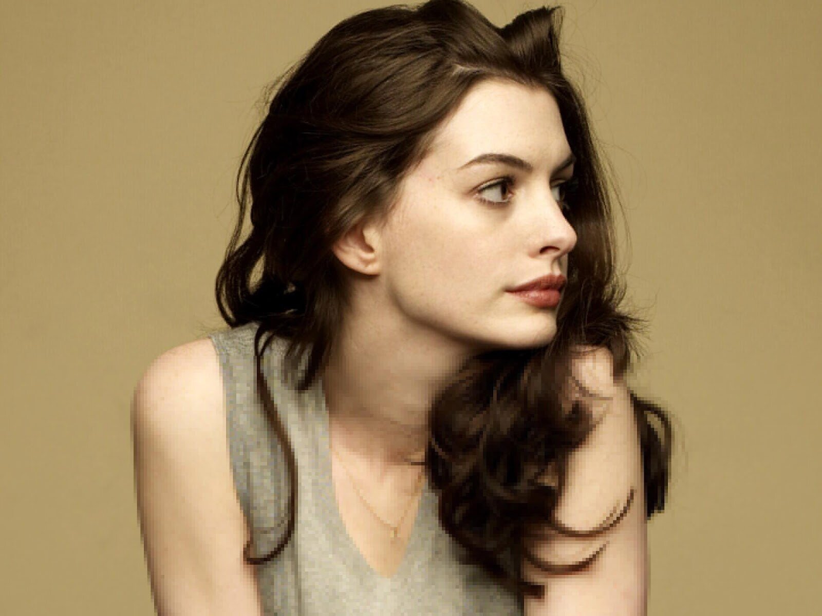 @silenthells_ent; 2ne1's gzb 91 liners from Red Devil Dorm {anne hathaway}