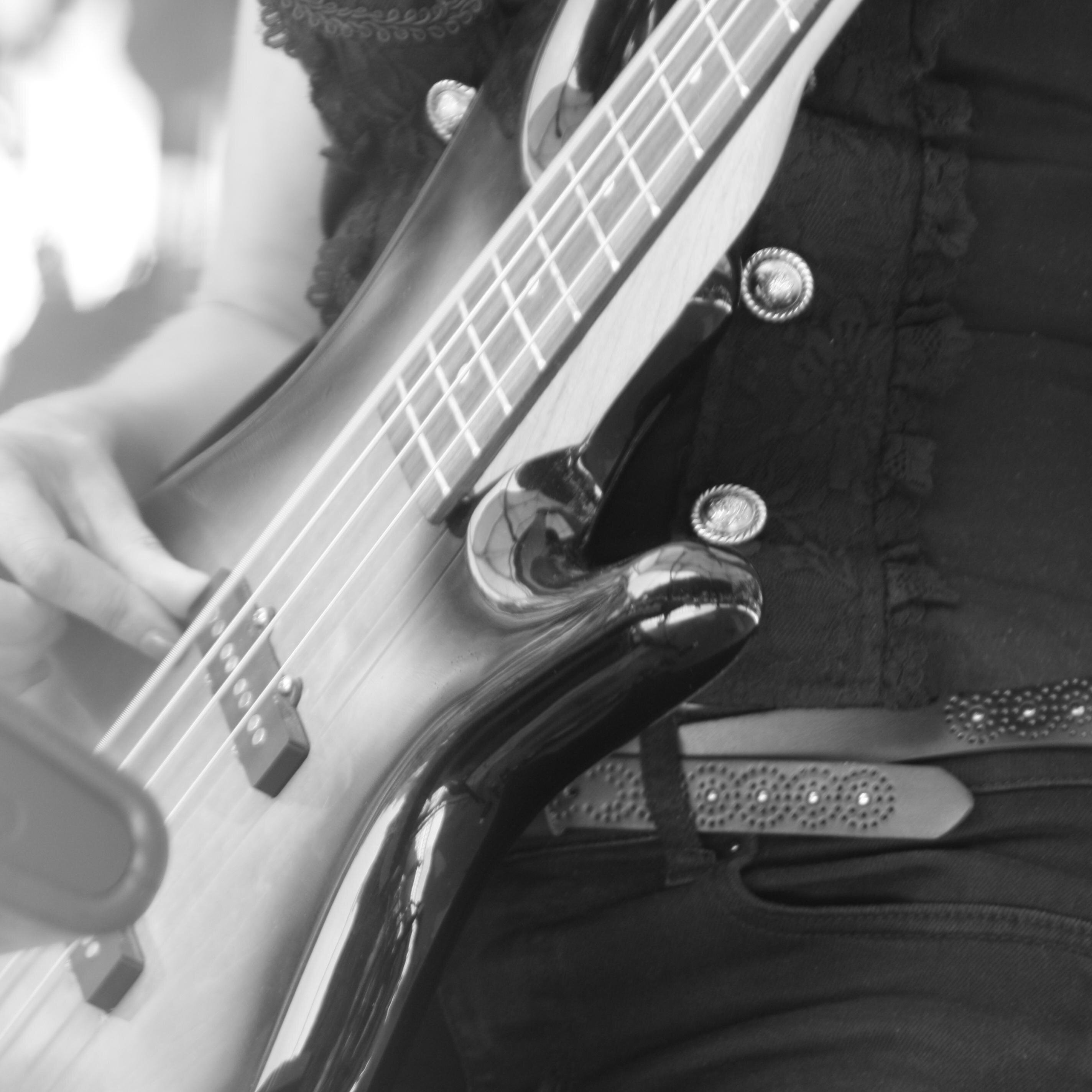 CONSEIL VOCAL ET ARTISTIQUE, COACH VOCAL @NouvelleStar 
AUTEUR COMPOSITEUR INTERPRETE