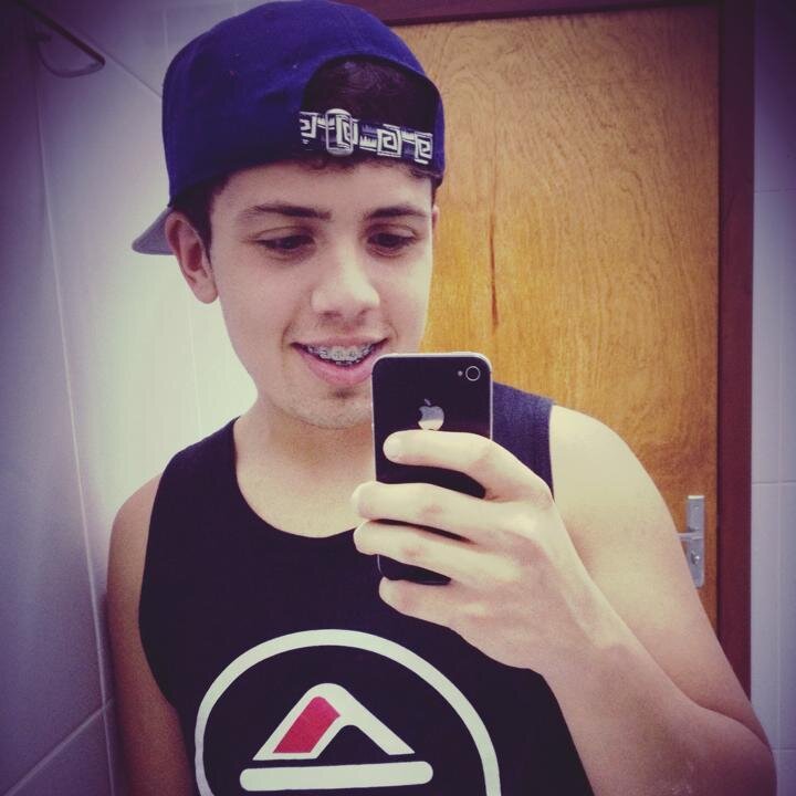 #solteiro #colorado #libra ''Não tenho mais Face ''