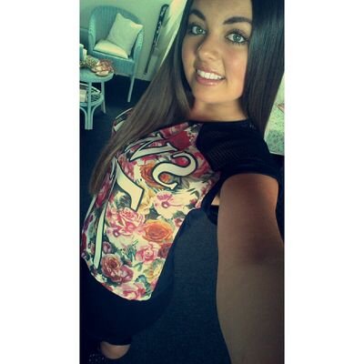 A smile is the best Accessoire a Girl can wear