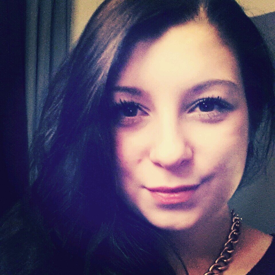 pritoi's profile picture. sleeping style