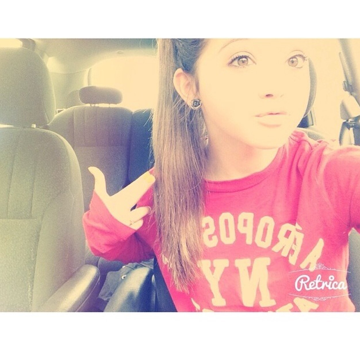 •single and ready to mingle•13•Braxton Hinchey is bae•@BraxtonHinchey follow him•