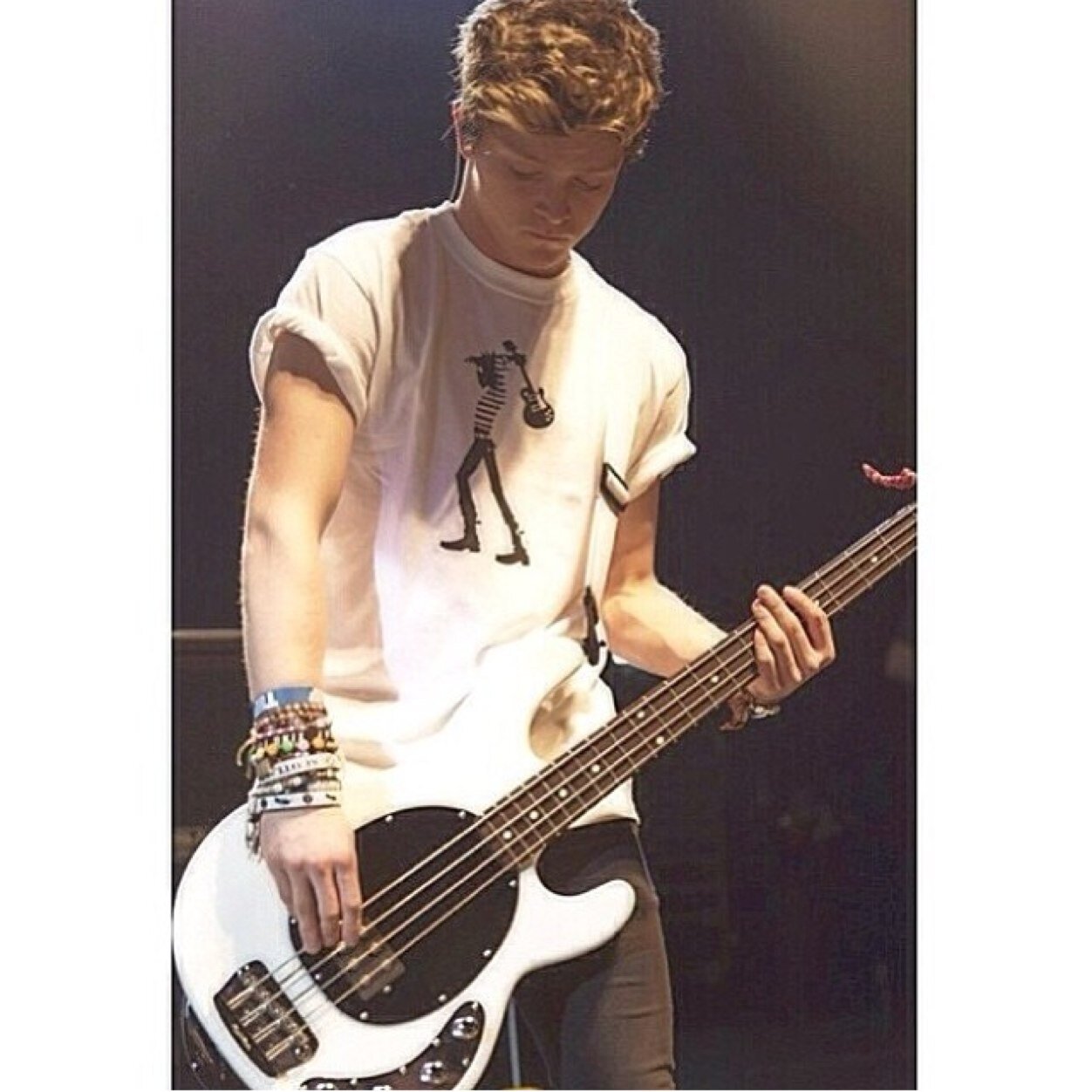 ⠀⠀⠀⠀⠀⠀⠀⠀my boyfriends in a band ⠀⠀⠀⠀⠀⠀⠀⠀and he plays guitar✖️