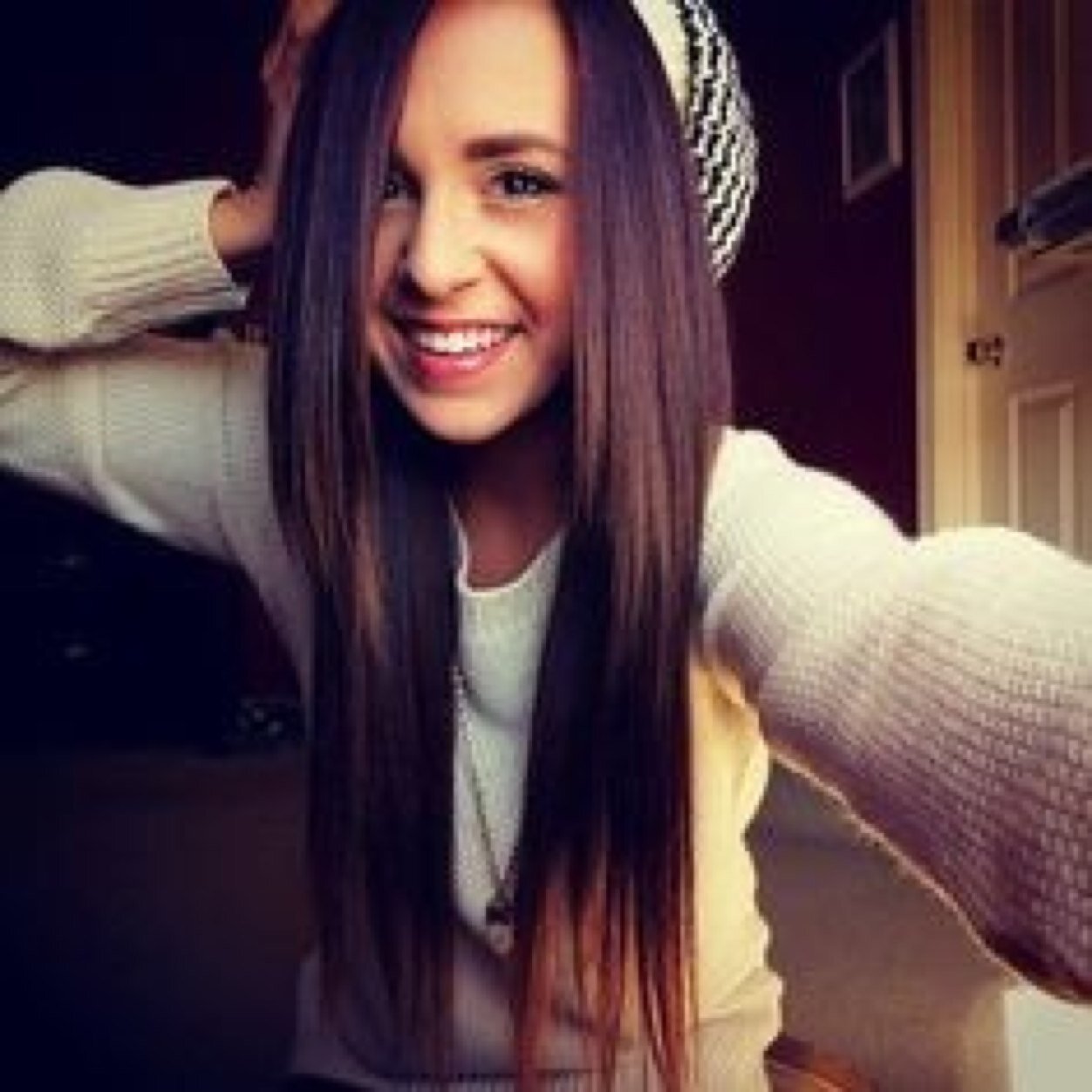 Alison Marie Berry, Rachels sister  {FL|Straight|Single}