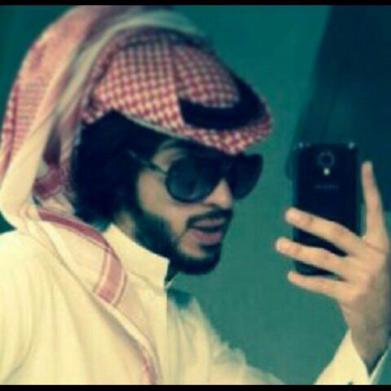 (هلالي)