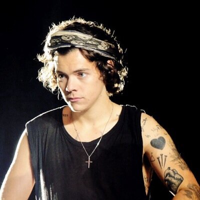 lover of Chuck Bass and Harry Styles