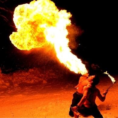 Feuershowexpert's profile picture. Erfahrenes Feuerkünstler Team seit 2007 mit Feuertanz, Feuerspucker und Feuerschlucker für professionelle Lichtshow und Feuershows