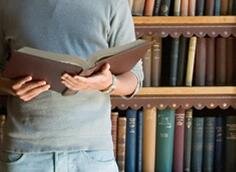 Latest news & resources, from the library at Richmond: The American International University in London. Use #RAIULresources for library resource of the month!