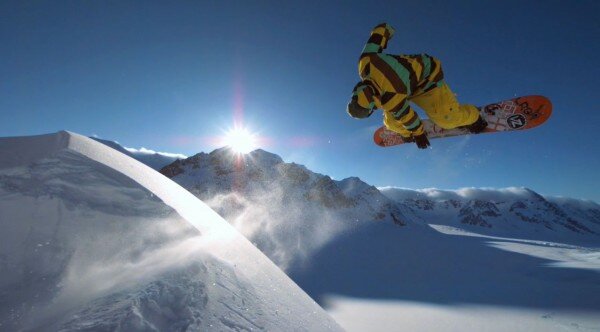 Edd1e_May's profile picture. Snow News