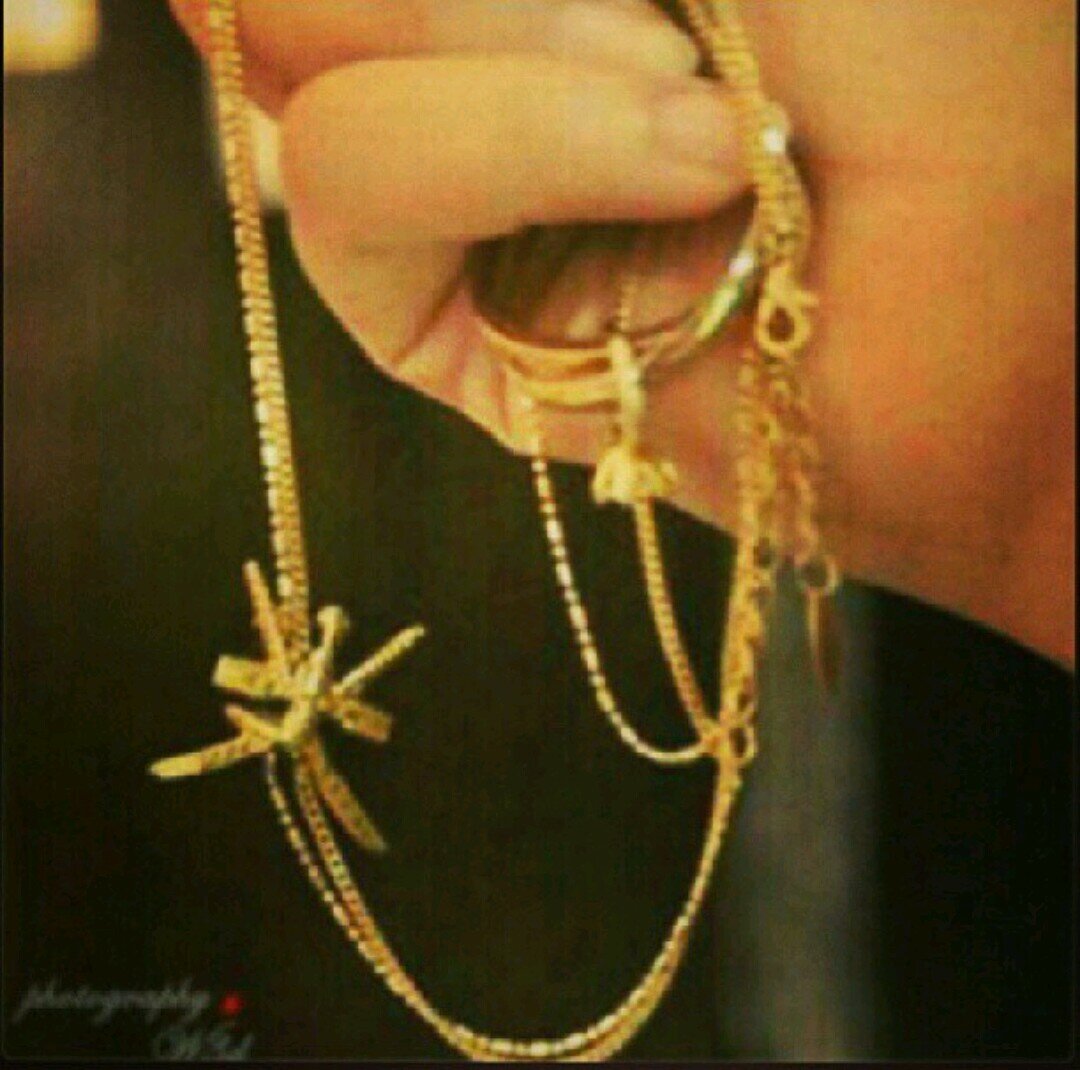 يا شموع العمر فيني جددي الجرح العـــذاب

       ‏من أعياه الألم .. أحياه الأمل ♡ ‏‏