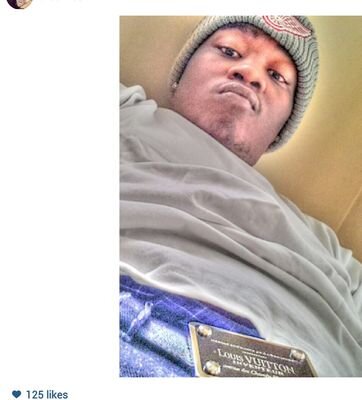 I Woke Up In The Morning , Said Its Time To Do My Thang .
Last Night iPrayed To God My Plug Prices Dont Change.