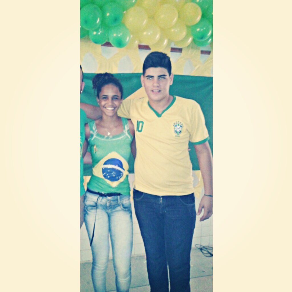 Copa do mundo no Brasil é mesmo que filho na casa da mãe , sempre está em casa!