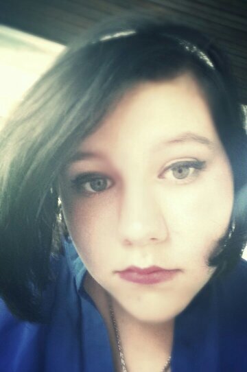 I like pizza, you like pizza, I am bad at poems. Kiss me