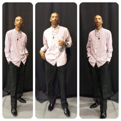 I just a guy who cool, and young n gettin. I lost a father when i was 17 and it hurt my heart but life is up and down all i got do is pray and no matter what go