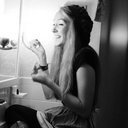 PaperrMoon's profile picture. just trying to find the right cloud to ride on