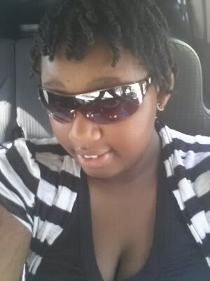 mizzbo5518's profile picture. im 21 and bisexual. currently in college majoring in Early Care and Education. anything else just ask.