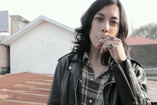 board, sketch, writing, doin somethin good, stay young naturally,