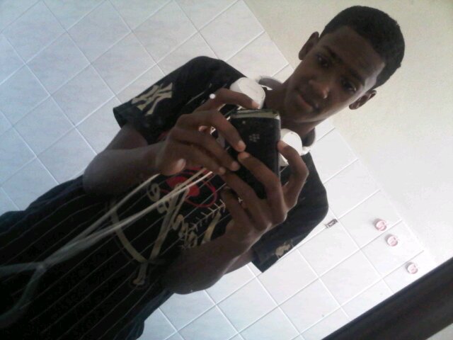 ´´sOy´´ tu lokO terecomiendO k nOp me mireS a loOs Ojos pork te puedeS quedar inotiisado