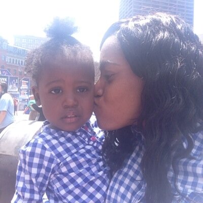 SkylasTheLimit's profile picture. Queen of freebies twitter parties and product testing mother of irish triplets and wife to the most amazing husband